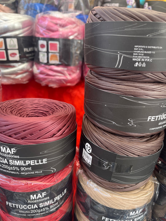 Fettuccia in eco pelle da 200 grammi